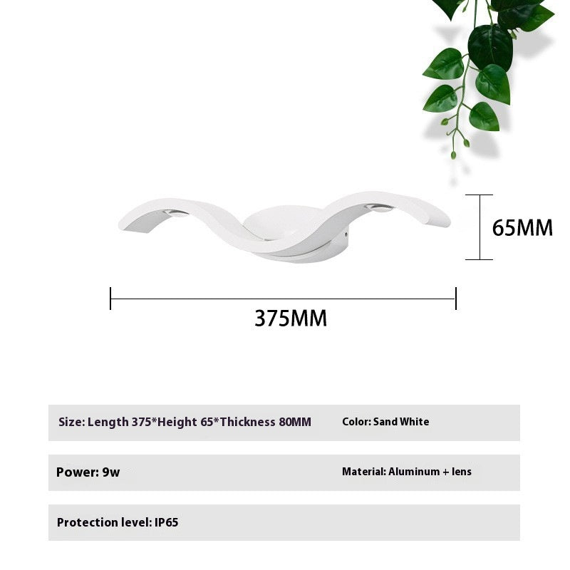 Minimalist Aluminum LED Wall Light / Black shell / 9W 3000K