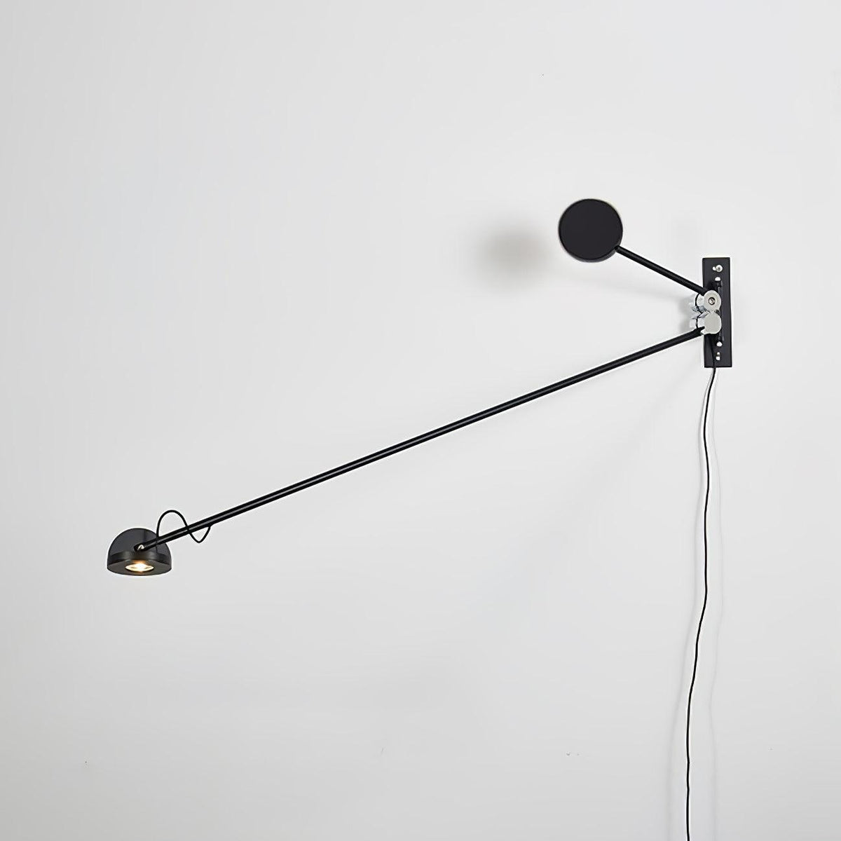 Adjustable Counterweight LED Wall Light