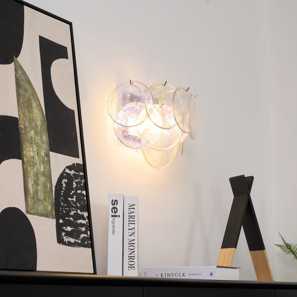Layered Murano-Style Glass Wall Light / ∅ 13.4″ x W 9.1″ x H 11″ / Pink