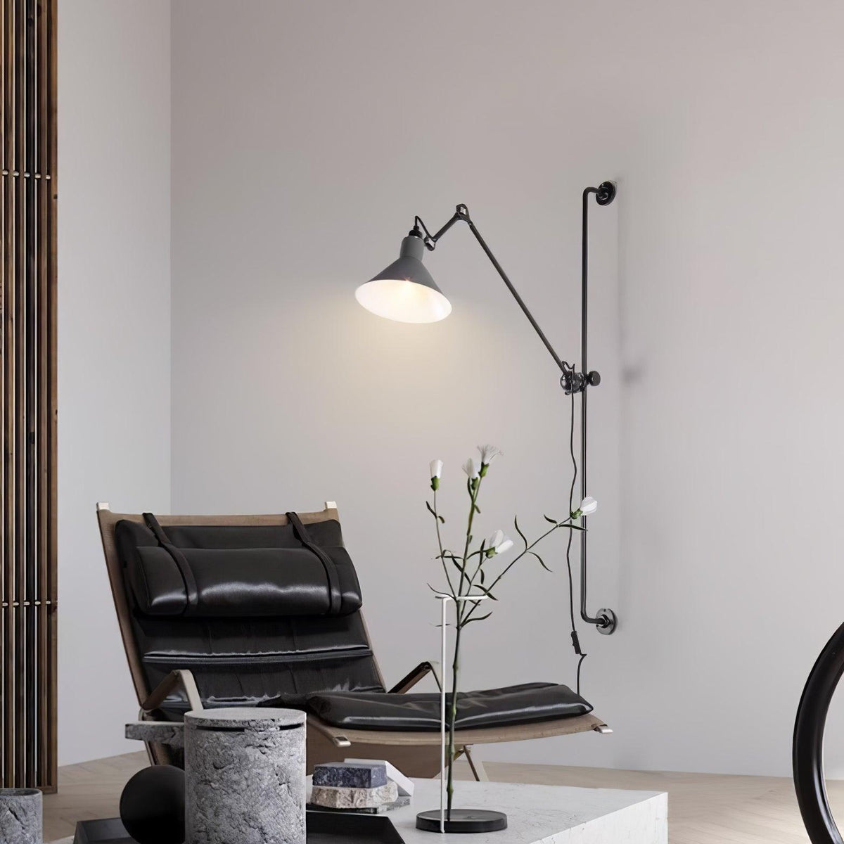 Adjustable Metal Rocker Wall Light / ∅ 8.3″ x H 46.5″ / Dia 21cm x H 118cm / Yellow & Black / UK Plug